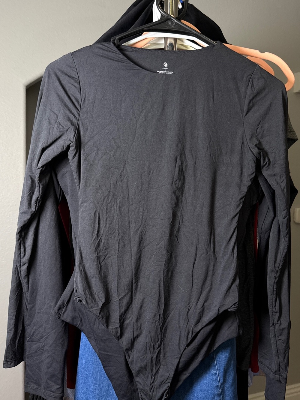 Crewneck Black longsleeve bodysuit